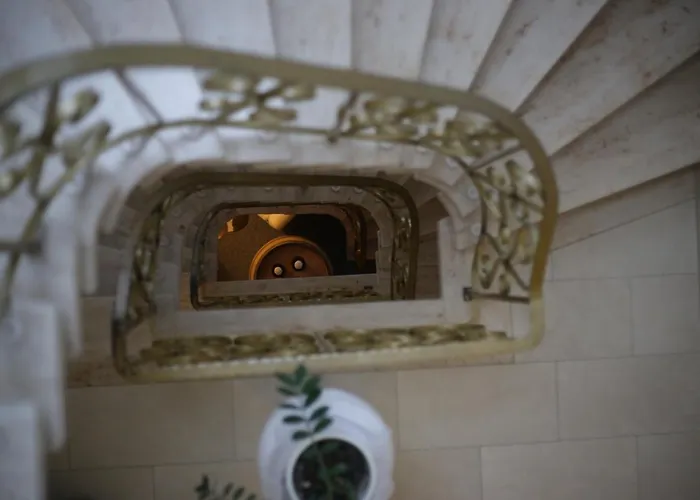 Alojamento de Acomodação e Pequeno-almoço Appart-hotel Reb_art 4*